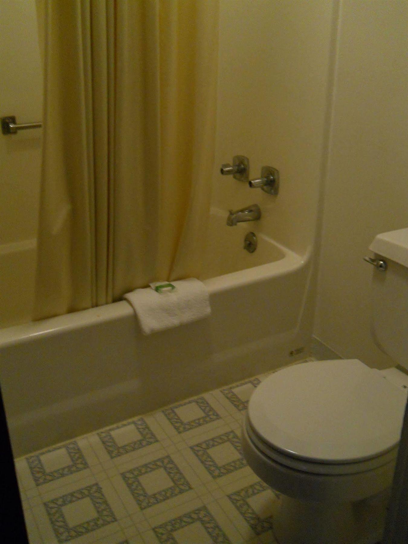 أوك كريك Value Inn Motel - Milwaukee Airport South المظهر الخارجي الصورة